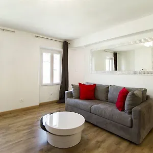  Apartment Florella Clemenceau France