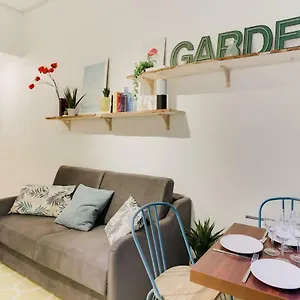 Design For 4 People Between Louvre & Opera Appartement